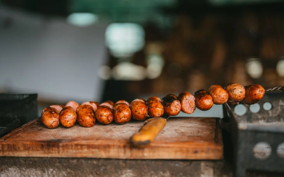 6 Manual Meat Grinders Reviewed for Home Curing